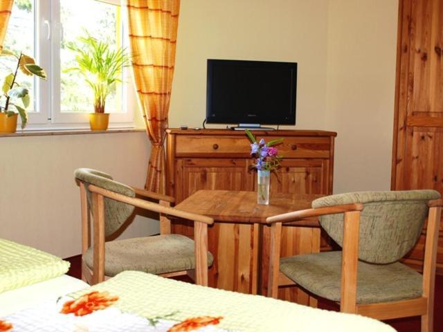 Landhotel Zum Honigdieb Ribnitz-Damgarten Ruang foto