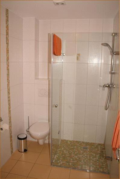 Landhotel Zum Honigdieb Ribnitz-Damgarten Bagian luar foto