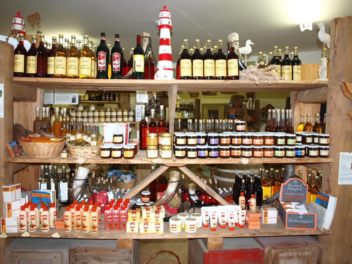 Landhotel Zum Honigdieb Ribnitz-Damgarten Bagian luar foto