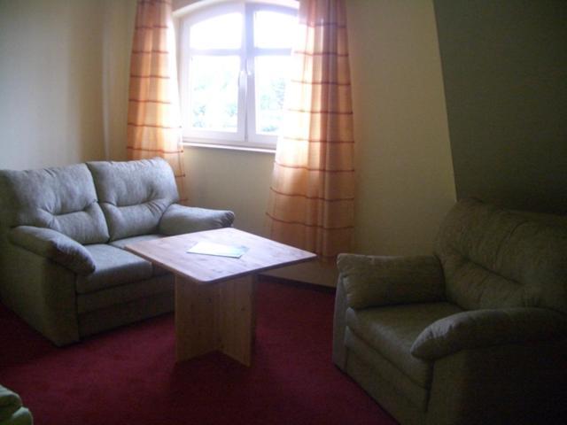 Landhotel Zum Honigdieb Ribnitz-Damgarten Bagian luar foto